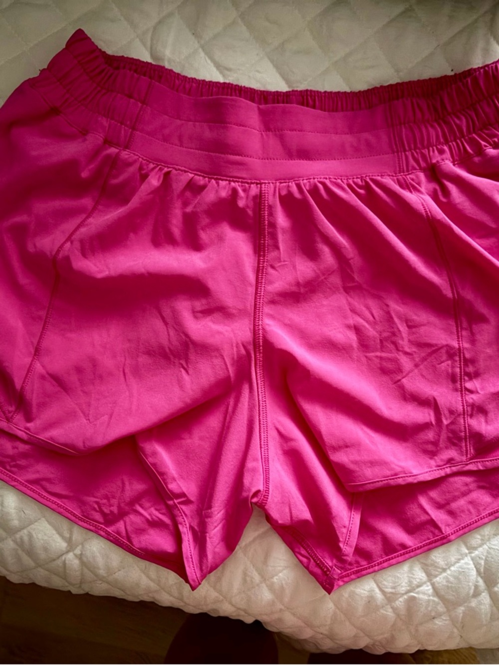 Lululemon Women's Athletic Shorts - Hot Pink sz.6